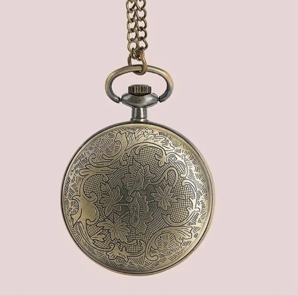 Map Watch Necklace - Picture 6 of 6